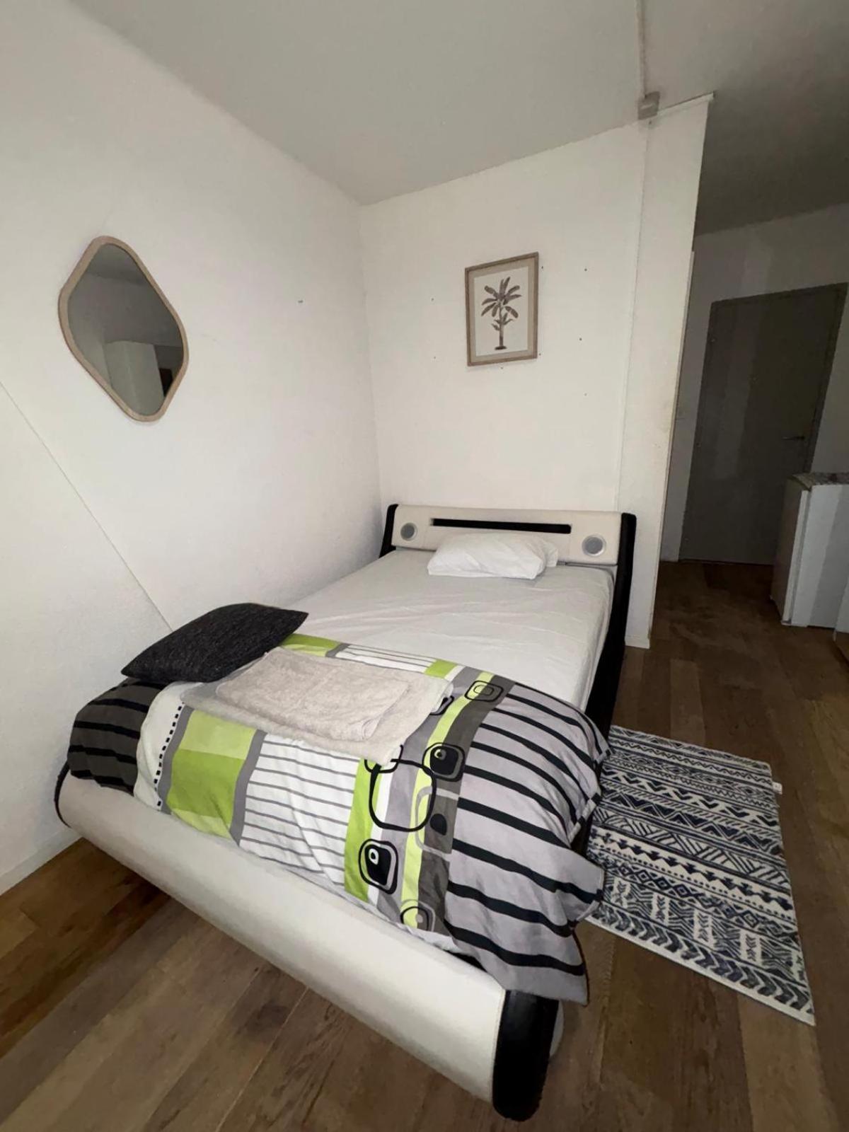 Aparta-estudio En Voltaplatz Apartamento *